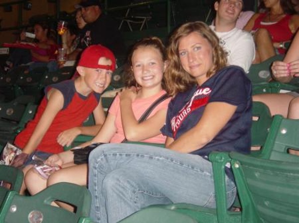 TEAM:Los Angeles Angels of Anaheim CITY:Anaheim STADIUM:Angel Stadium   Enjoying the weather and game at Angel Stadium.